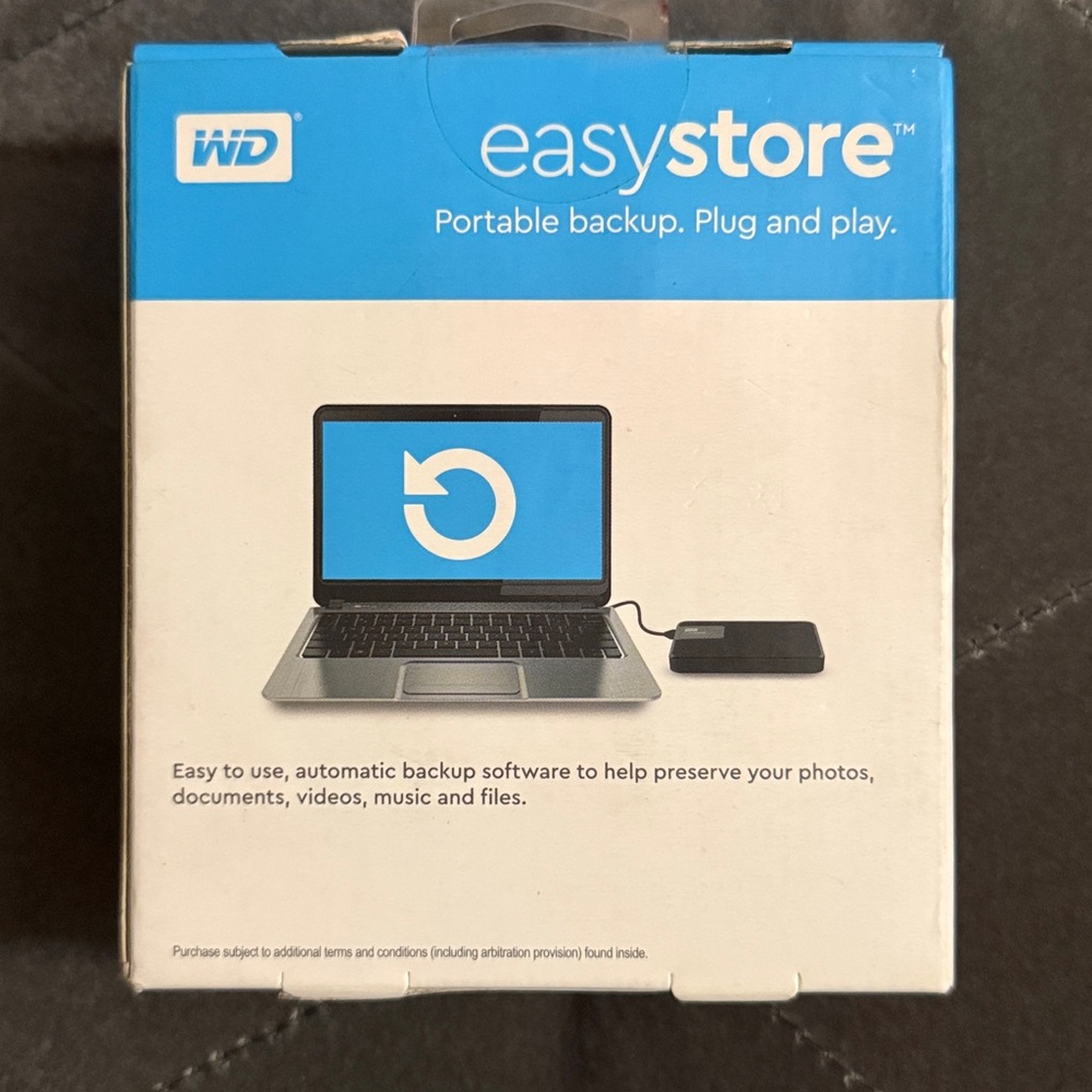 WD Easystore WDBDNK0010BBK - Hard drive - 1 TB - external (portable) - USB 3.0 - Picture 6 of 8